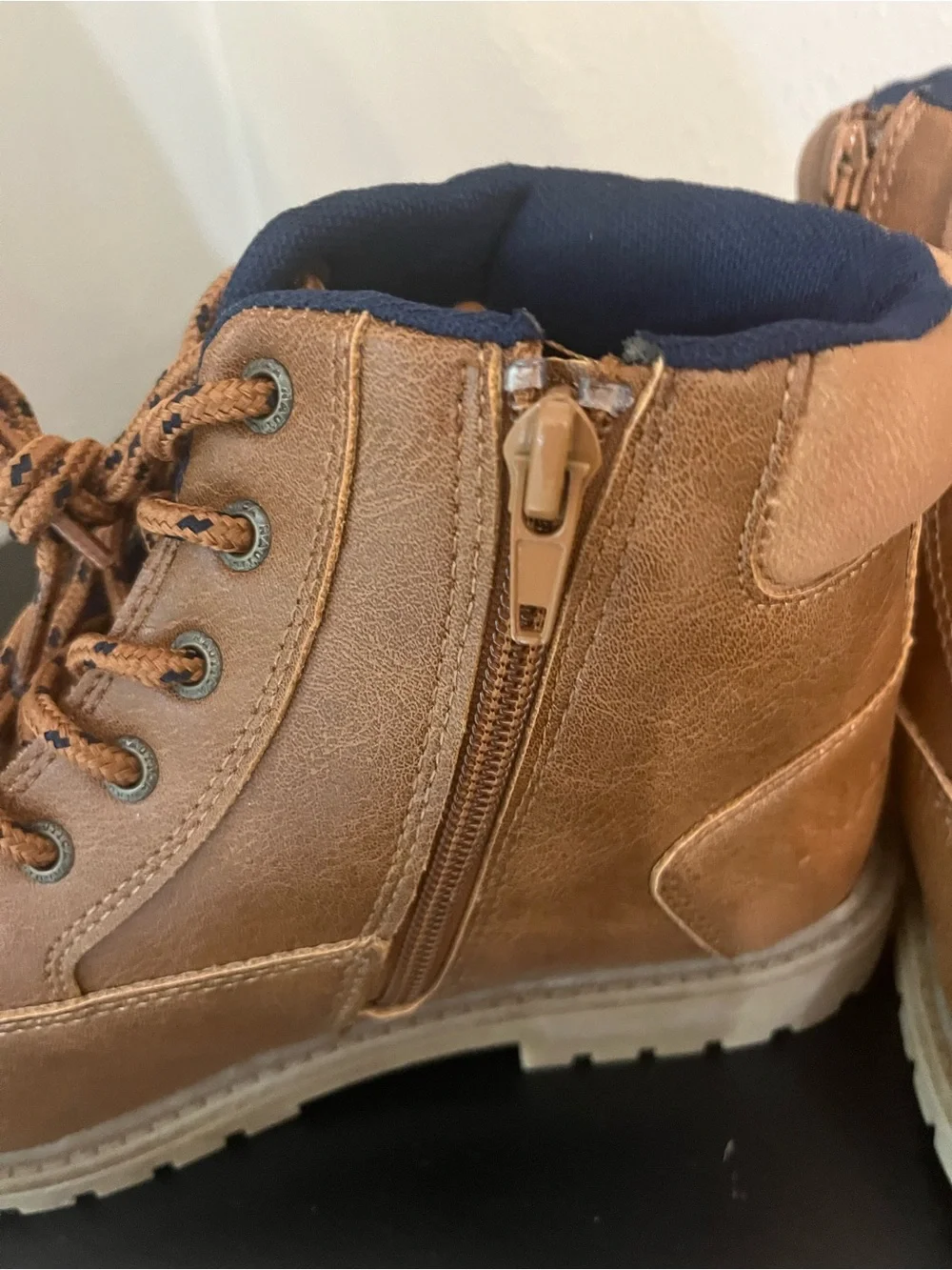 Nautica Boys Tan Brown Lace-Up Boots